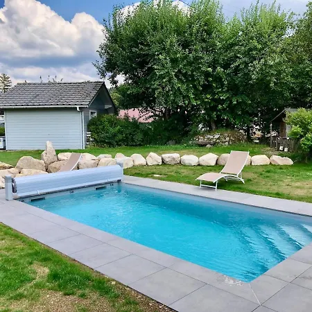 بيت للعطل Le Jardin De Rose Et Capucine, Piscine Et Jardin Avec Terrasse