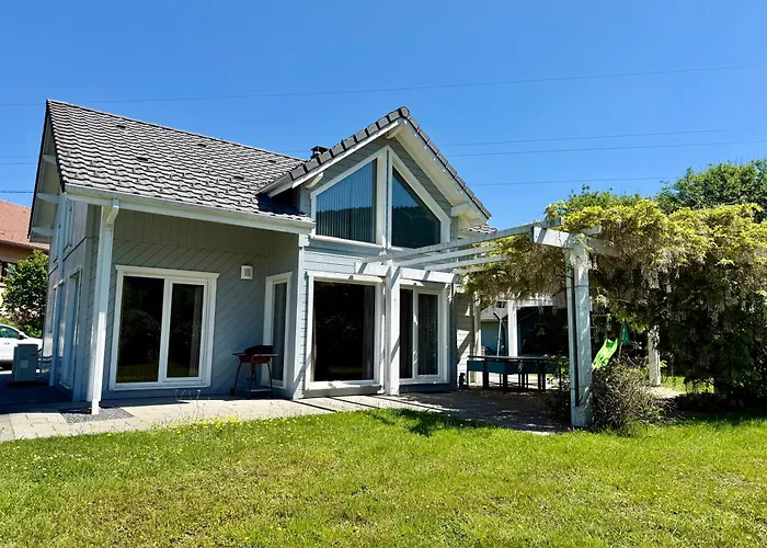 Le Jardin De Rose Et Capucine, Piscine Et Jardin Avec Terrasse * Gérardmer