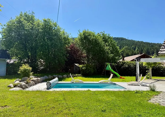 Le Jardin De Rose Et Capucine, Piscine Et Jardin Avec Terrasse Prázdninový dům *