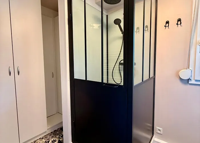 Prázdninový dům Le Jardin De Rose Et Capucine, Piscine Et Jardin Avec Terrasse *